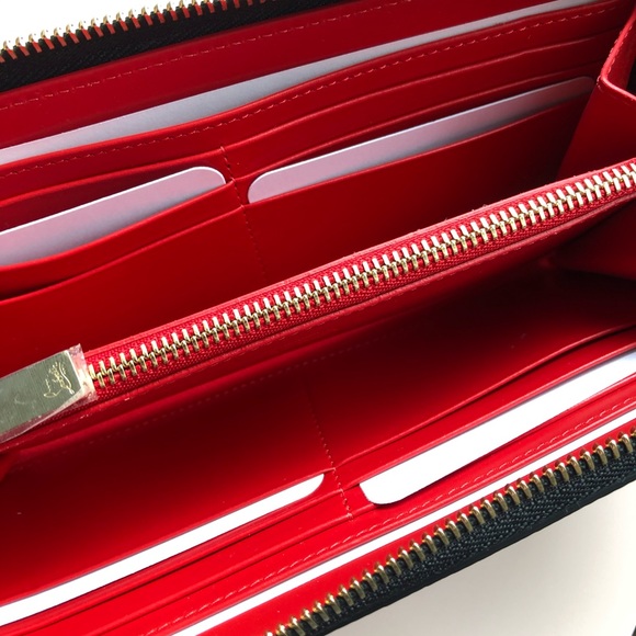 CHRISTIAN LOUBOUTIN-AUTHENTIC NWT Spike WALLET - Picture 11 of 15